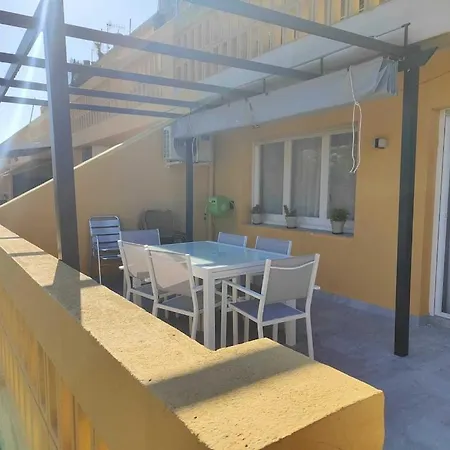 Superbe Terrasse Entierement Renove Au Bord De L'ebre Lägenhet *